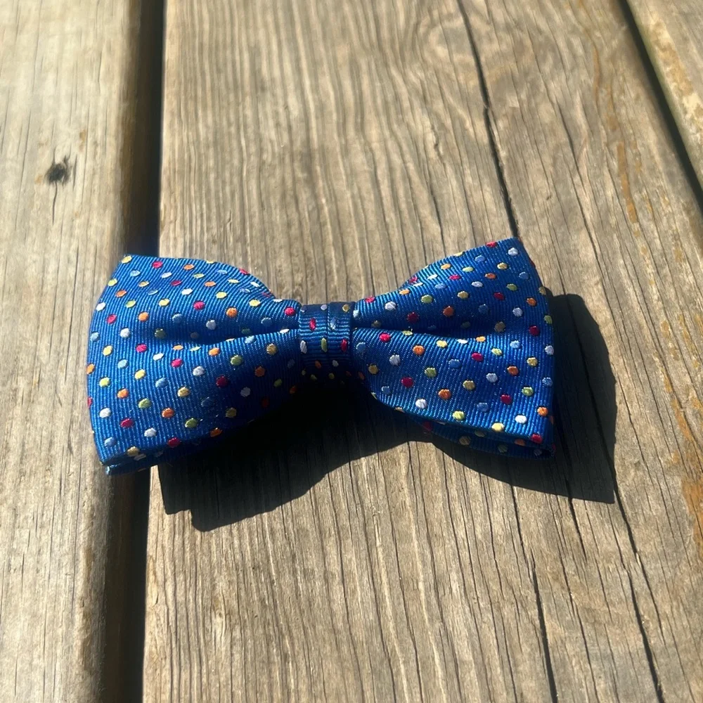EUC Talbots Boys Blue Polka Dot Clip Bow Tie